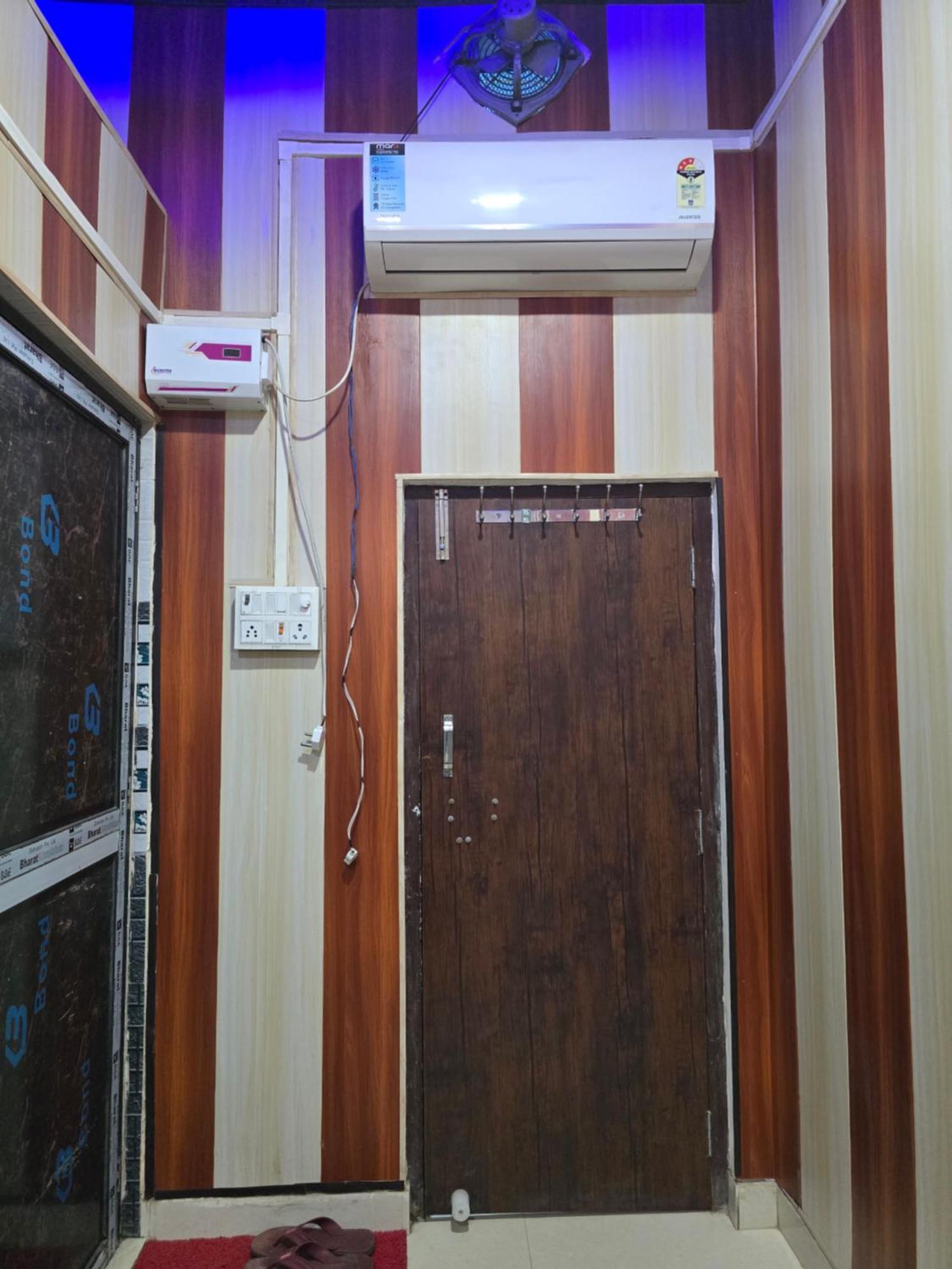 Ramlala Paying Guest House Stay Just 100M From Saryu Ghat, Ayodhya Exterior photo